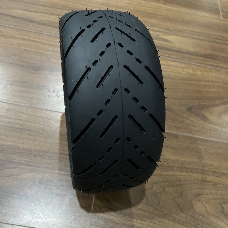 11 Inch Off-Road Tire Vacuum Snow  self-heal Tyre Anti-slip Wear-resistant 90/65-6.5 TL tubeless Tire  Electric Scooter