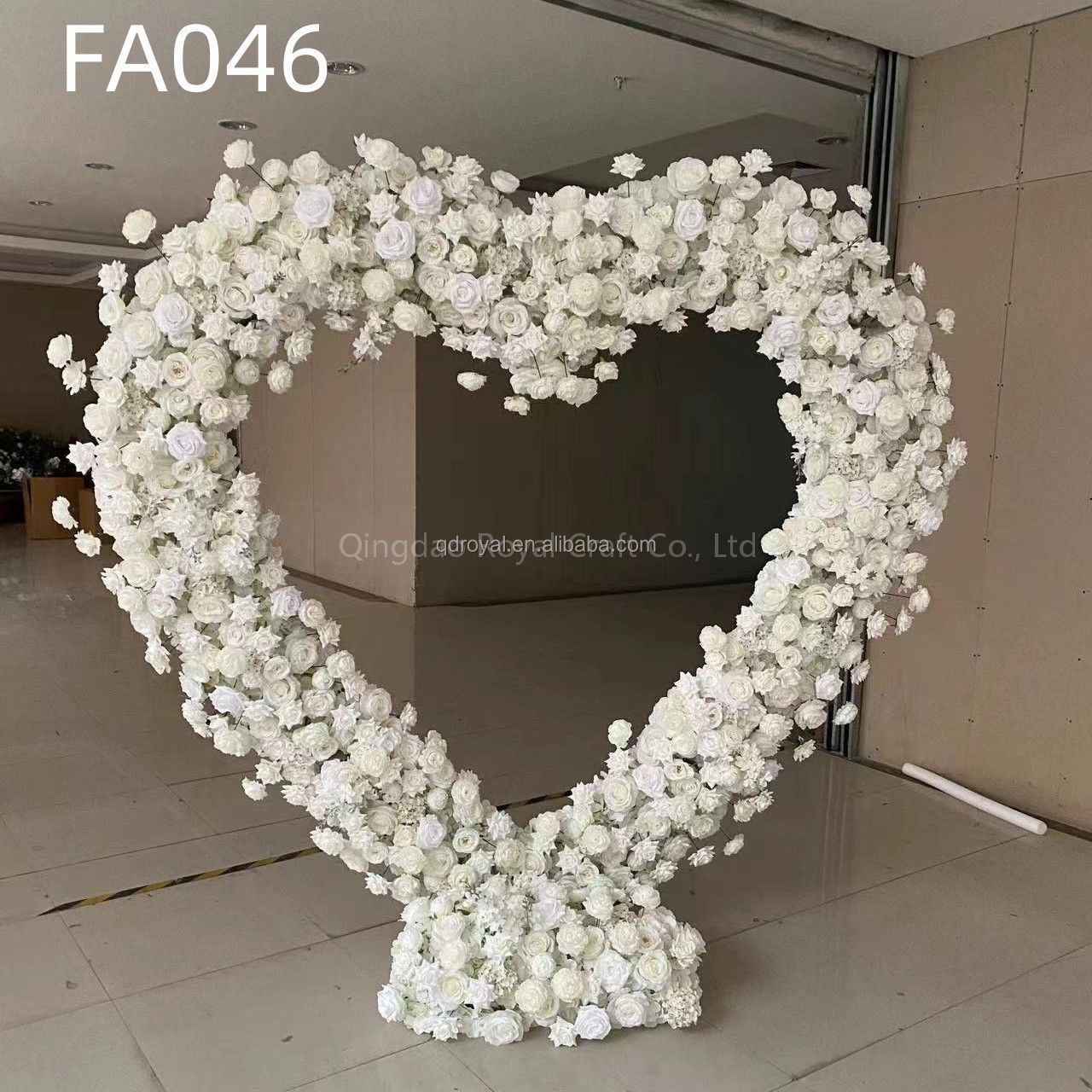 Wholesale Event Decorative Silk Flowers Arrangement Metal Stand Artificial Flowers For Wedding Arch