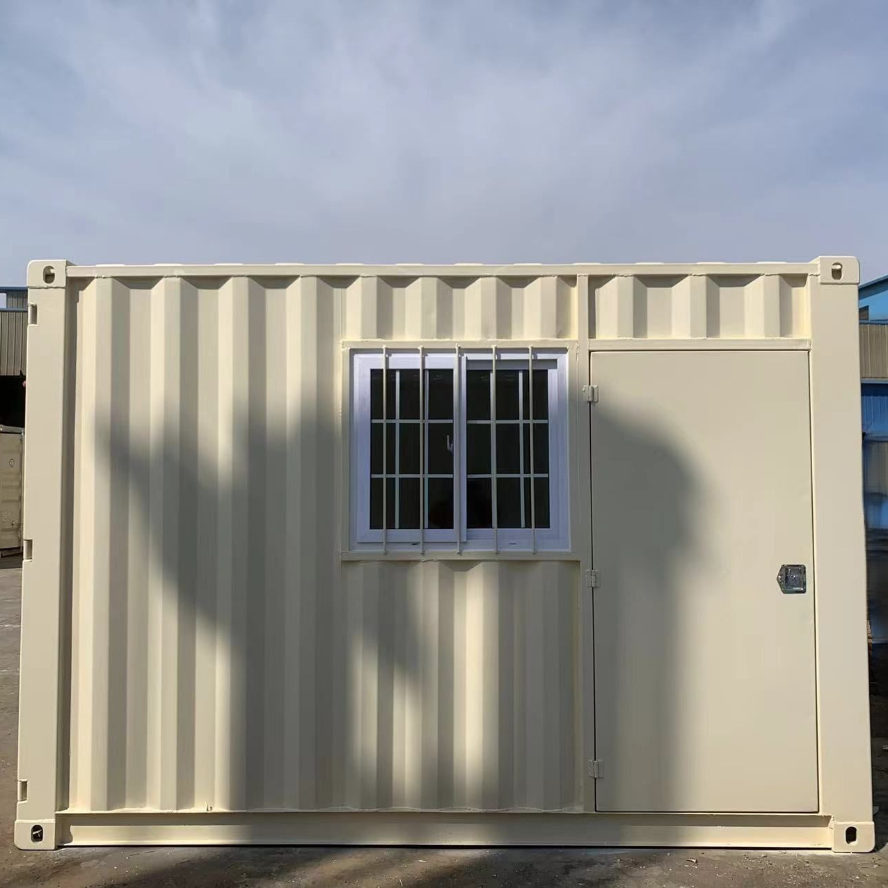 12ft 10ft 9ft 8ft with window and door Standard oversea cargo shipping and transit dry container