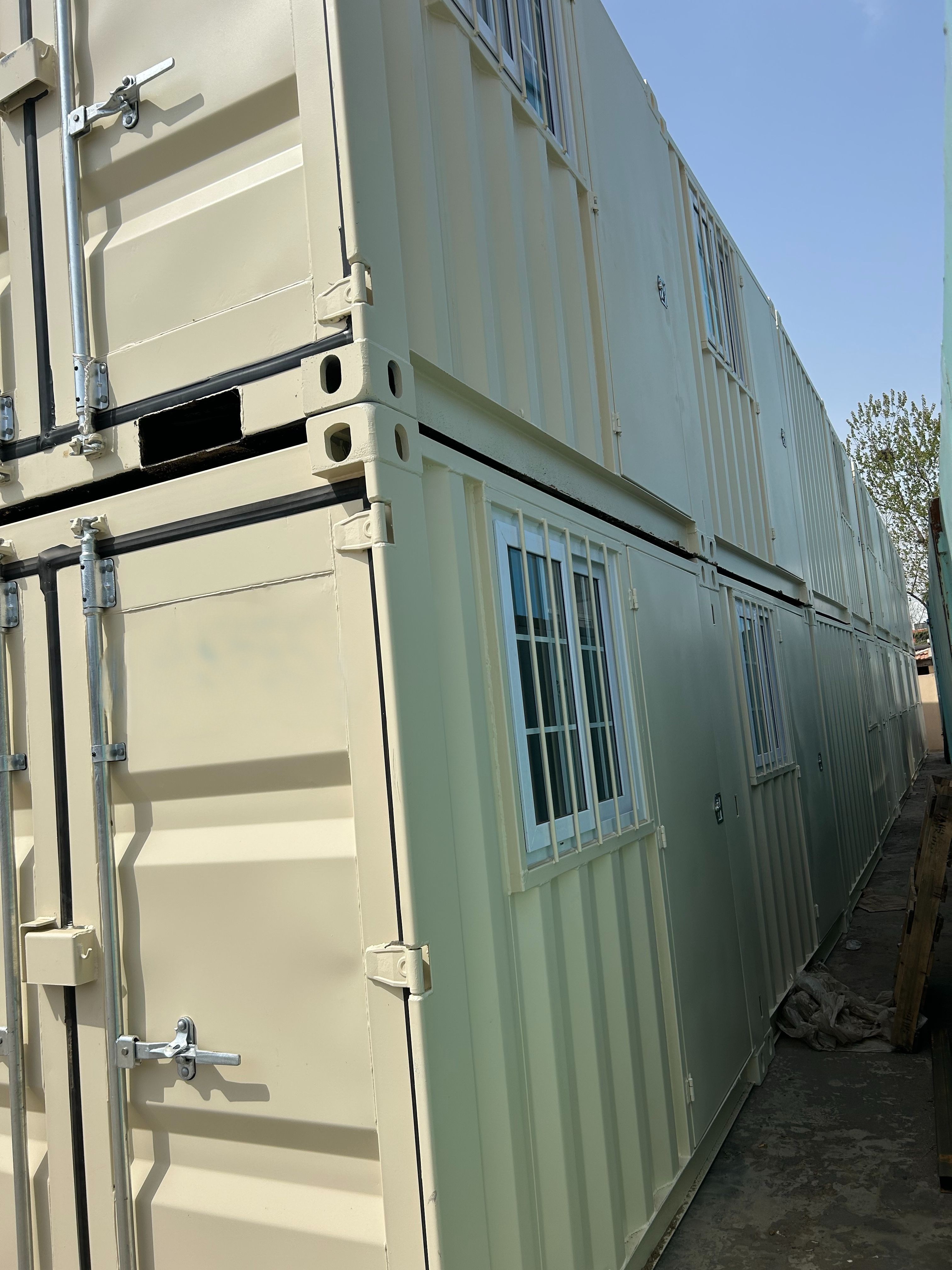 12ft 10ft 9ft 8ft with window and door Standard oversea cargo shipping and transit dry container