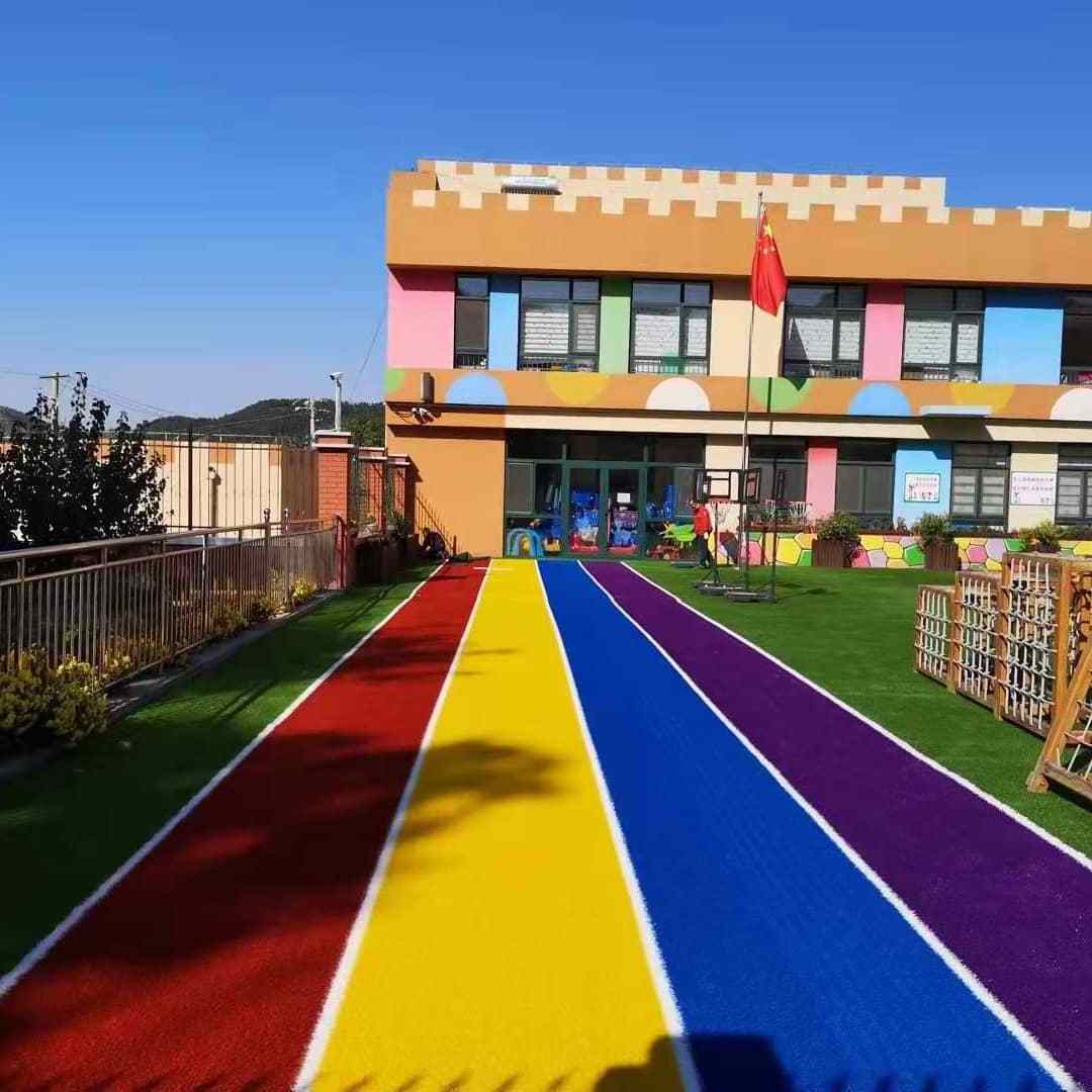 Sunberg Custom Quality UV Resistant Colorful  Synthetic grass home Garden Artificial Turf Carpet Grass for Kindergarten