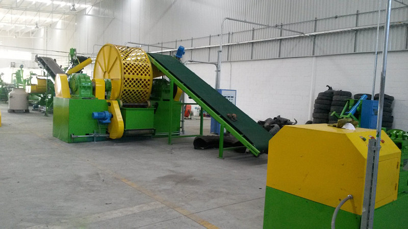 Fully automatic rubber powder making plant / Waste tire cutting machine / Rubber recycling machine