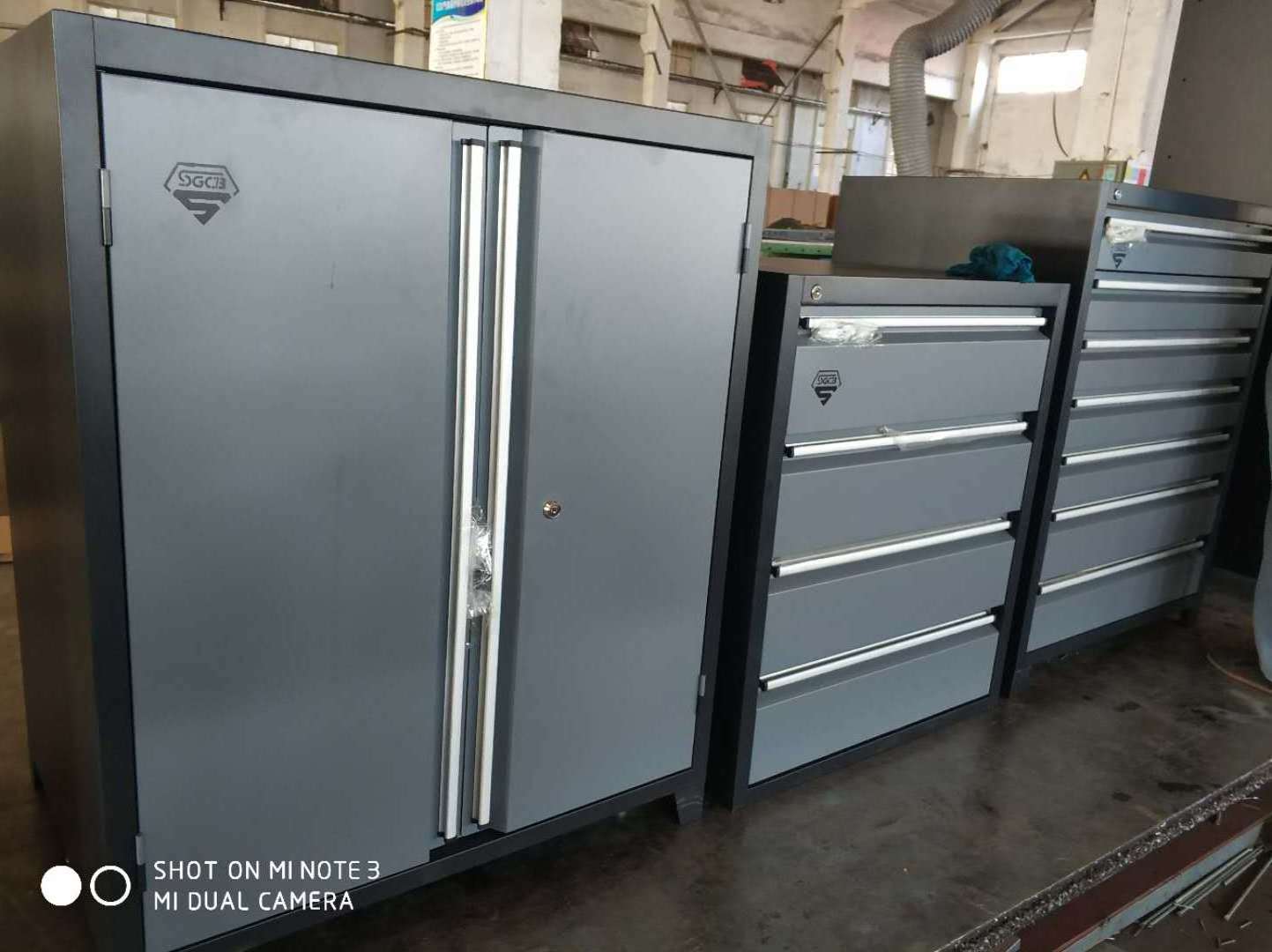 High Quality Metal ISO Certification garage tool cabinet tool box mechanics edge tool chest on wheels with worktop