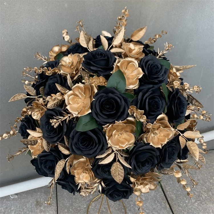 L-351 Customized party decorations black rose flowers artificial flower ball gold centerpieces for wedding table