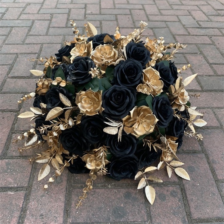 L-351 Customized party decorations black rose flowers artificial flower ball gold centerpieces for wedding table