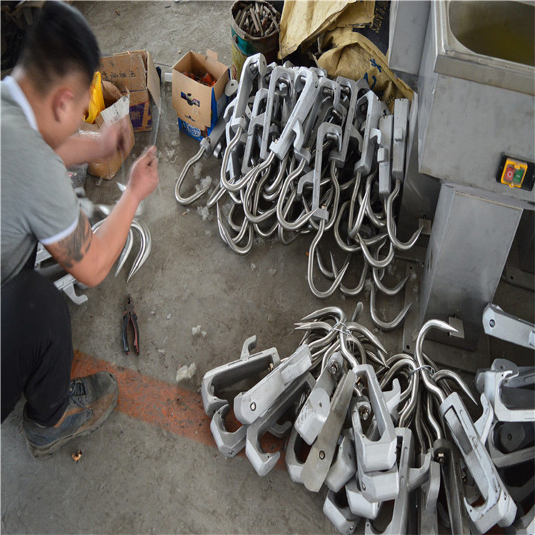 Chicken spare parts shackles hooks hangers chains / poultry broiler slaughtering accessories