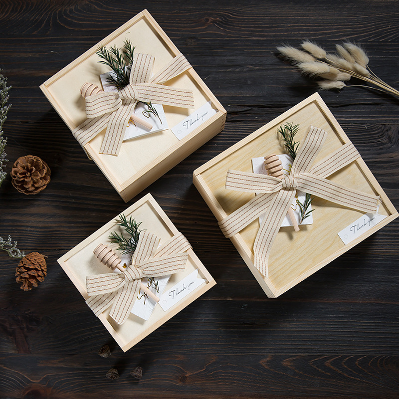 Wholesale Wedding Storage Wooden Box Portable Packing Gift Box Square Wood Customize Birthday Handmade TIMBER Gift Packing