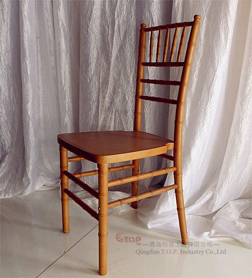 Rental Stacking Wooden Gold Chiavari Chair