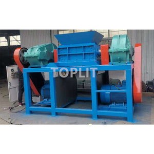 Long Service Life Mobile Portable Waste Tire Recycling Machine Tyre Shredder Plant Truck Tire Shredder For Sale