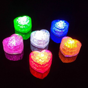 heart shape Multiple color LED Light Up Ice Cube Flashing Glow in The Dark for Bar Club Drinking Party Wine Wedding Decoration