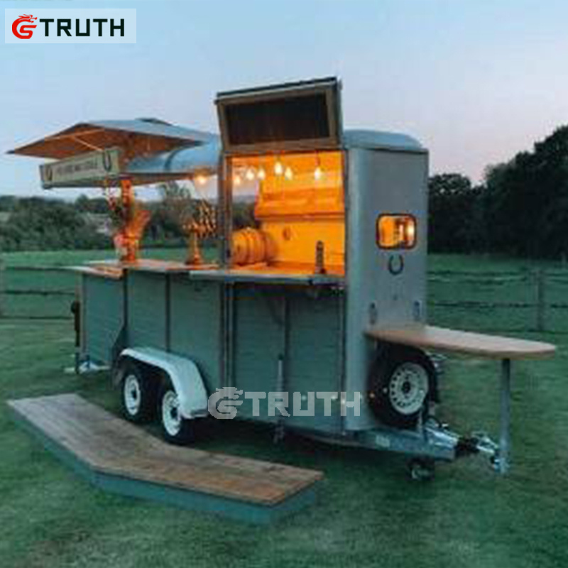 China carriage street food horse box truck used food mobile trailer beer bar for sale