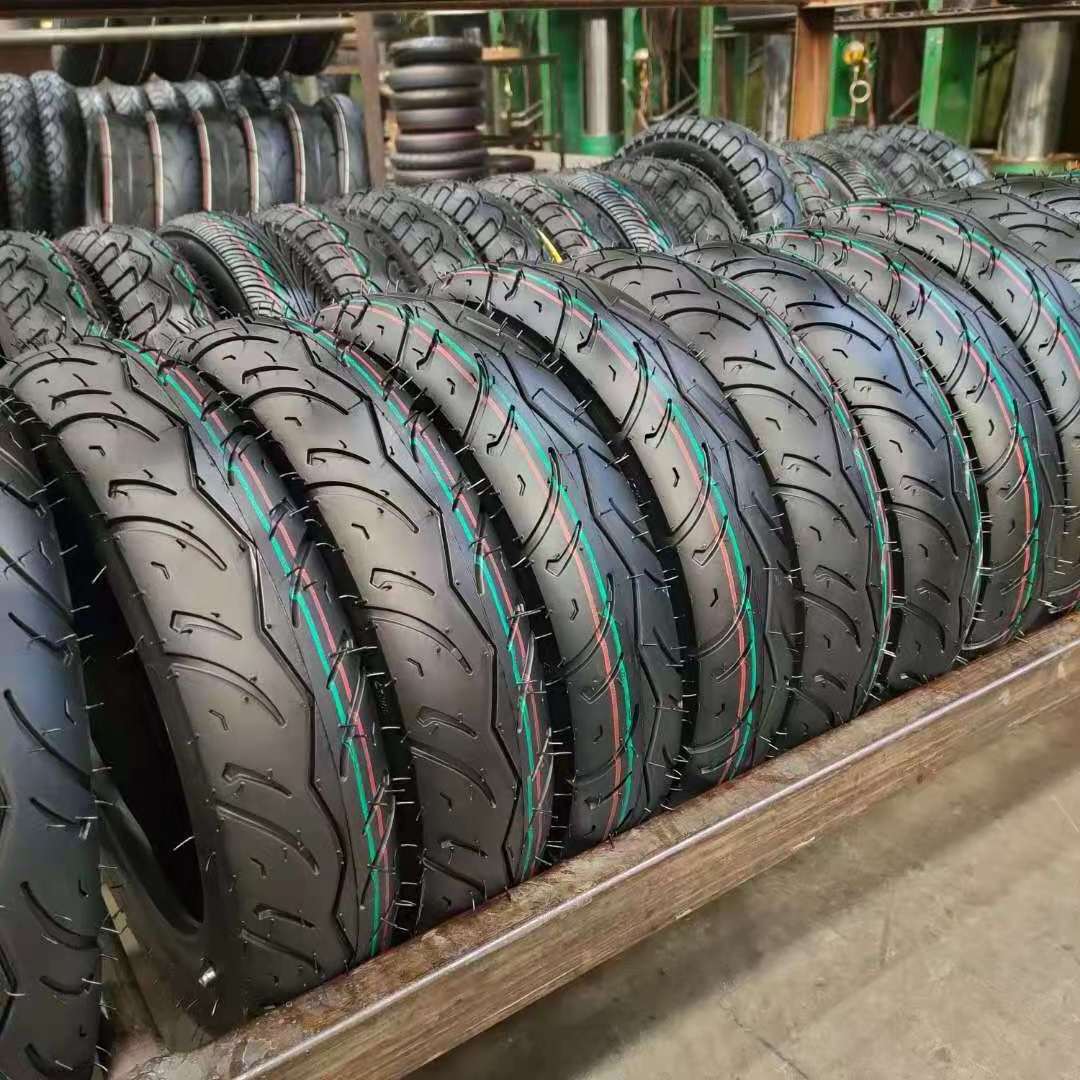 Motorcycle Tyre Designed in Taian  Size 3.50-17 4.60-17 120/80-17 120/90-17 90/90-18 90/90-19 100/90-18 110/90-18 100/100-18