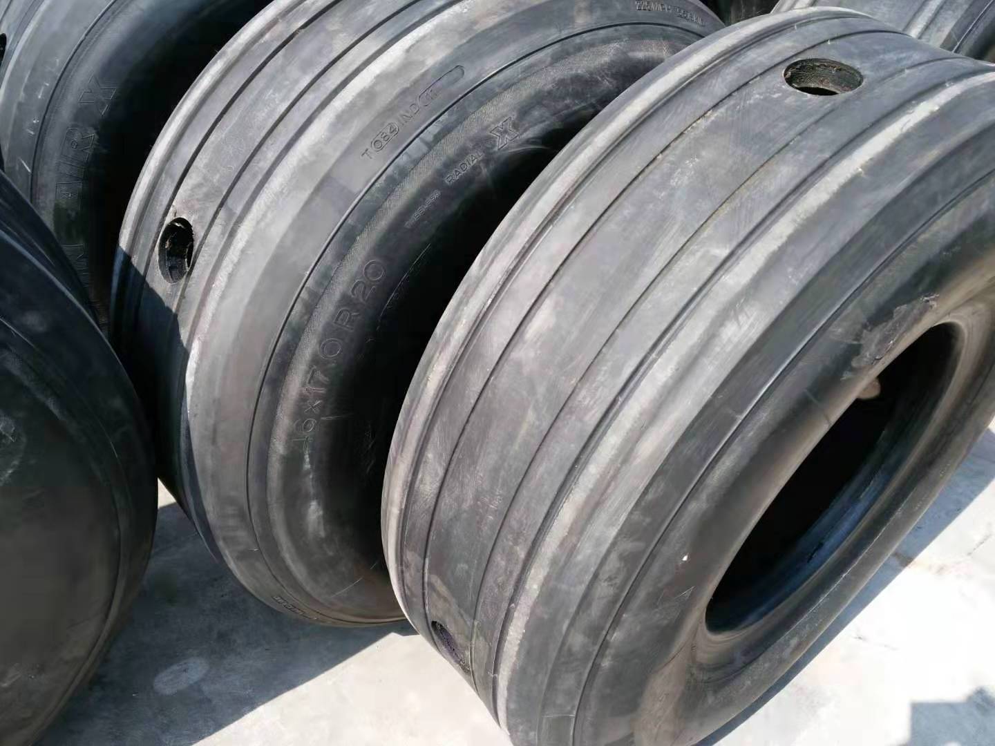 Small used aircraft tyres exported to australia