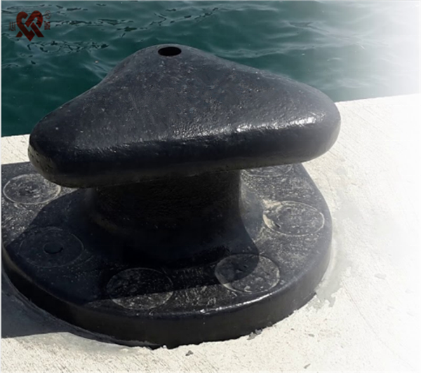 150T cast steel marine mooring dock bollard