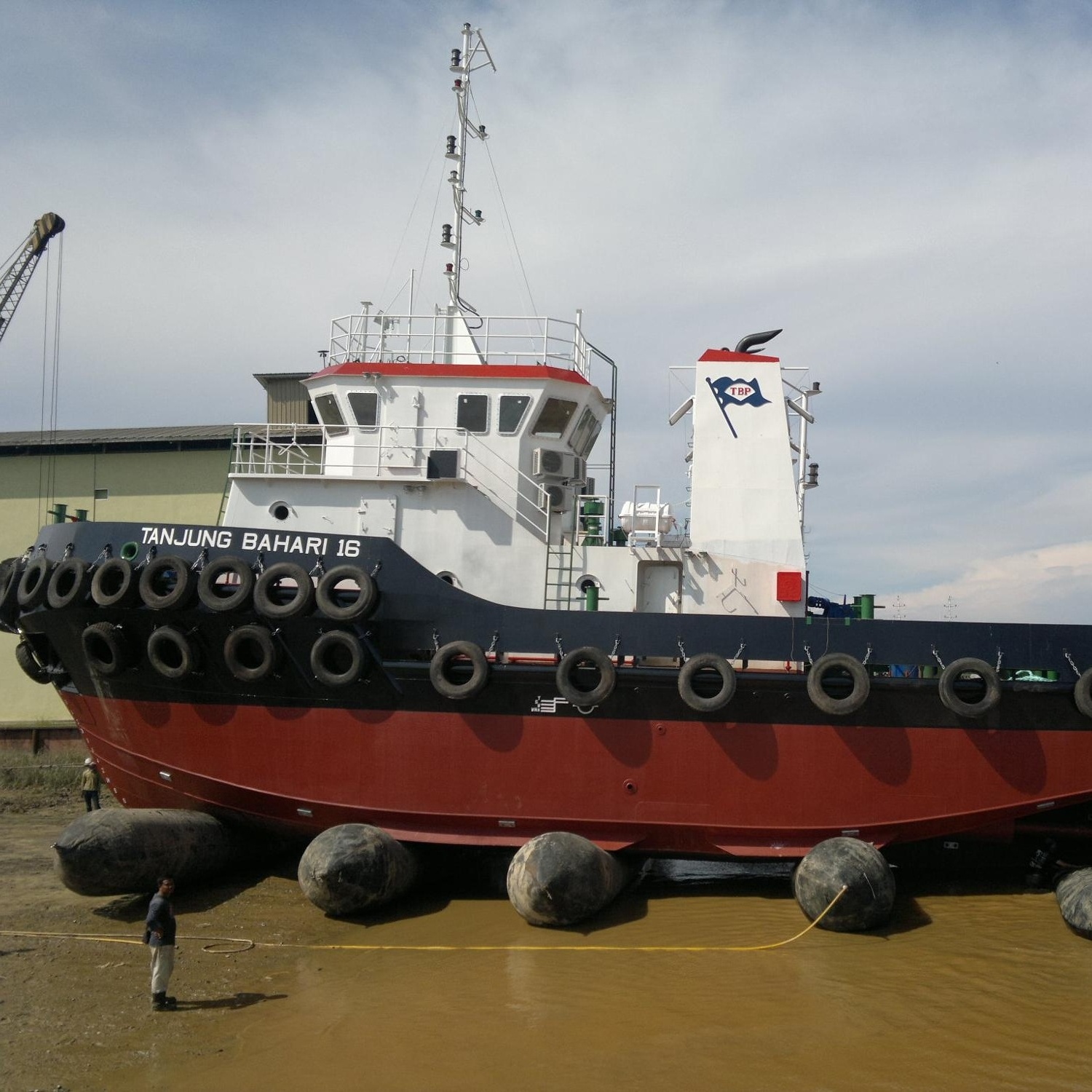 Professional sale Boat Lifting Ballon Rubber Floating Dock Pneumatic Airbag Used For Ship Landing