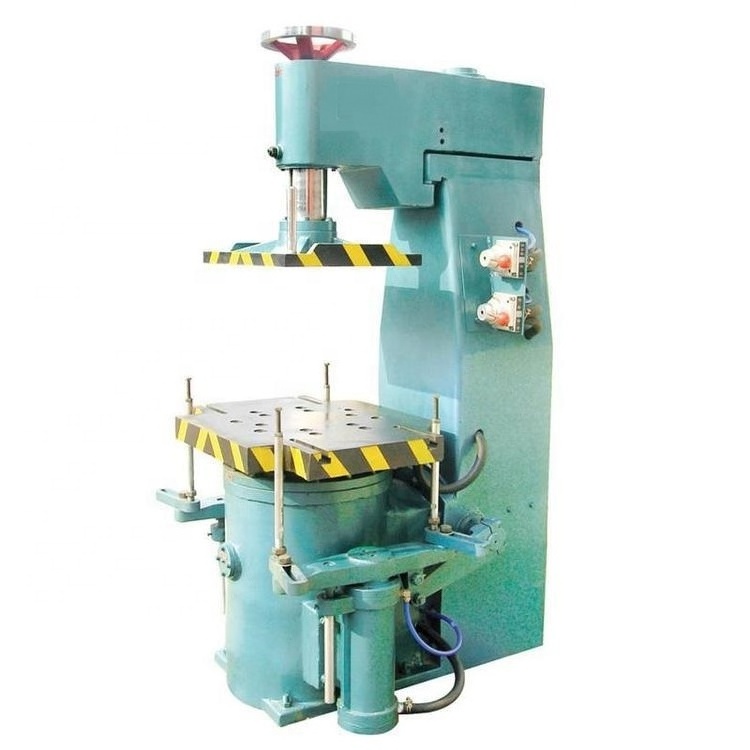 Z149 High Quality Green Sand Jolt Squeeze Molding Machine for Manhole Cover Casting