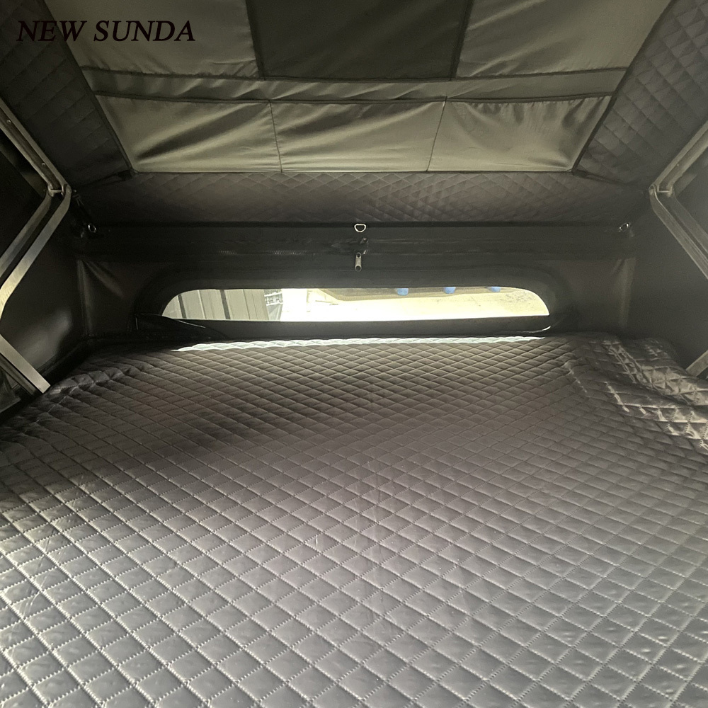 Wholesale price aluminium hard shell rooftop tent with skylight car camping tent roof top 2 person hard shell rooftop tent