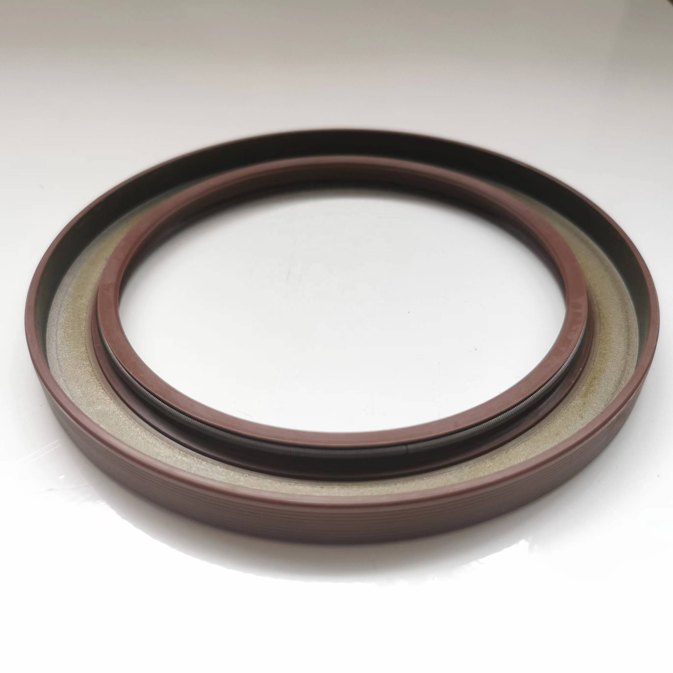 High Quality Crankshaft Front Oil Seal 1005050-530 For FAW 81D Crankshaft Oil Seal