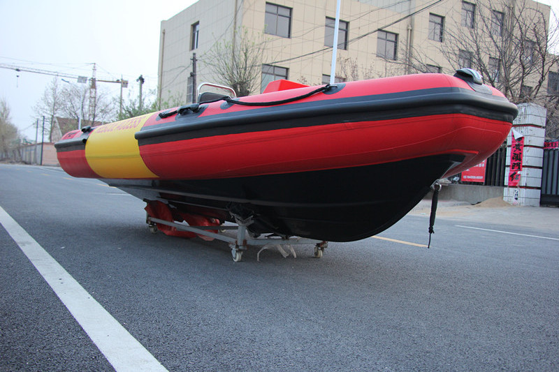 Deep-V Fiberglass Hull With Motor Pontoon Boat 10 Persons Rescue Inflatable Rib Boats For Rescue