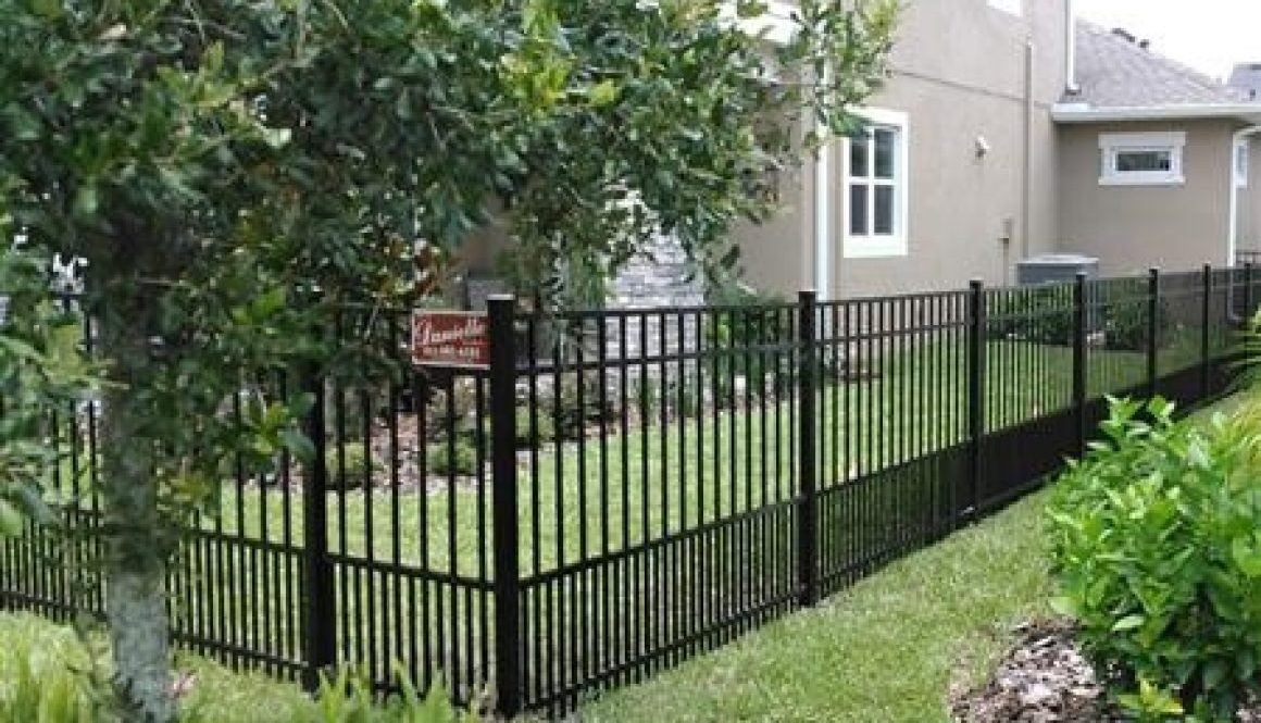 OEM /ODM Factory Customized Steel Puppy Fence Panels Gardening Decorative Privacy Steel Fence Panels  Pet Iron Steel Fence Panel