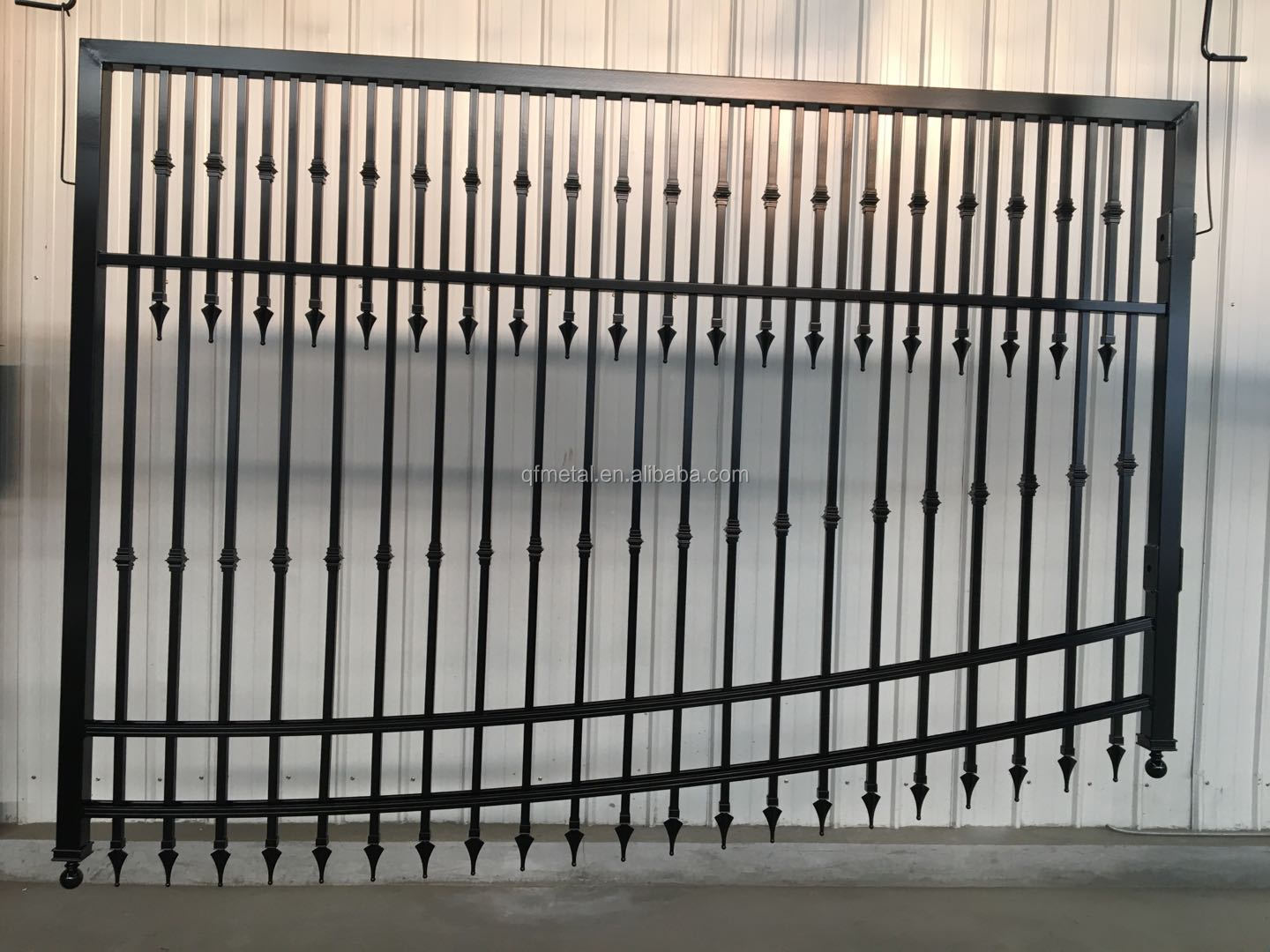 Solid Customized fence  driveway aluminum fence door gate