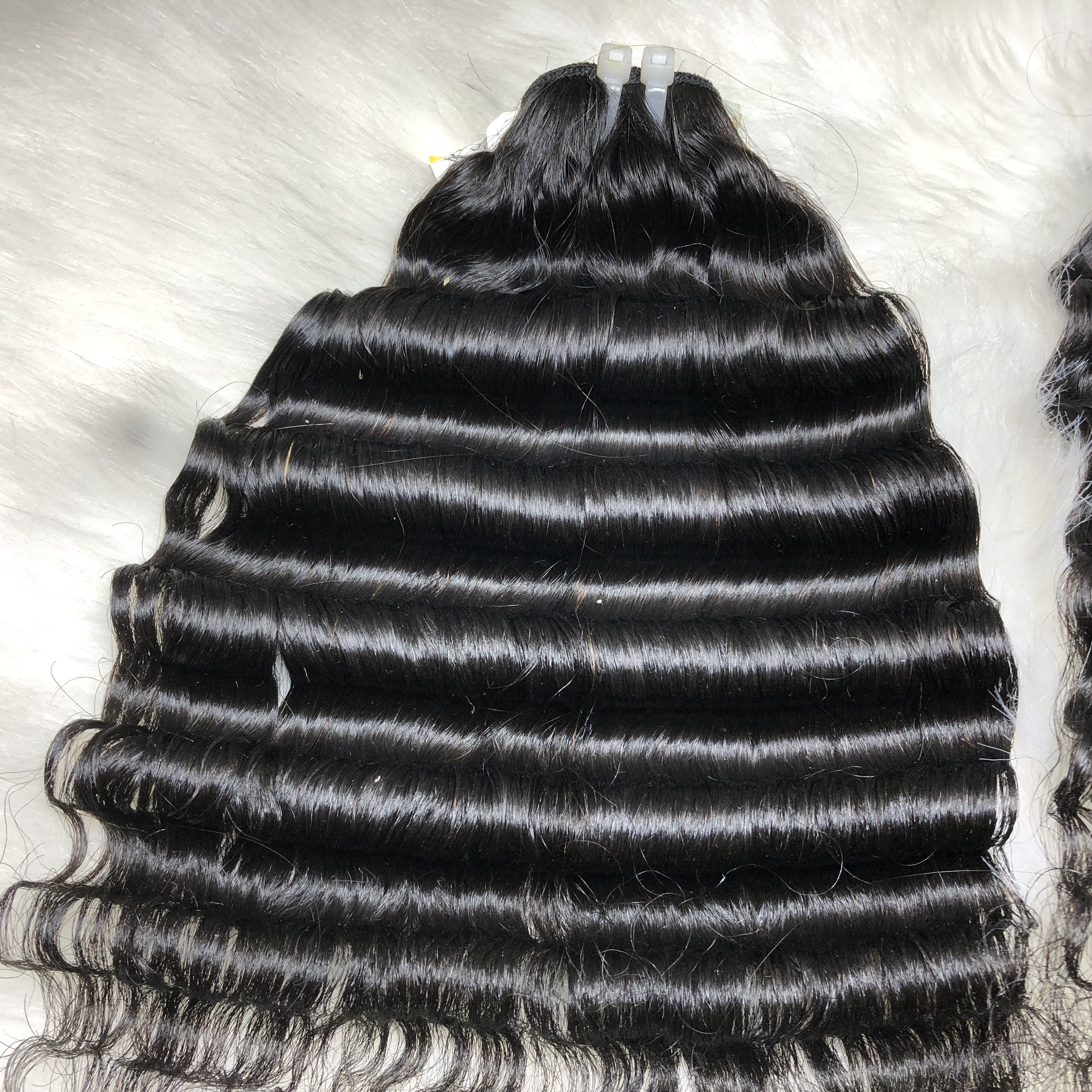 Deep wave Bundles/ Tape In/ I Tip Hair Extensions High Quality Natural Color 100% Vietnamese Raw Hair Wholesale Price