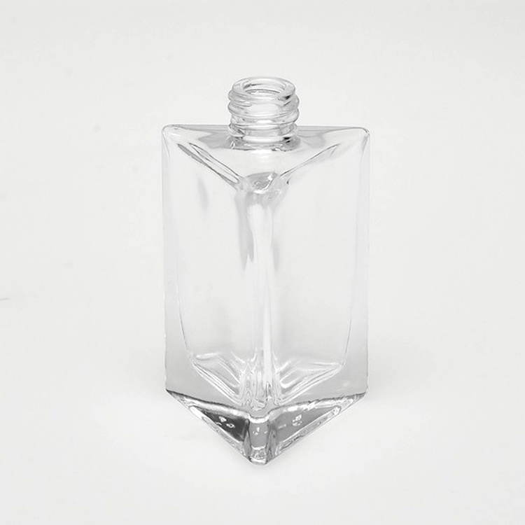 Deluxe Glass Triangle Shape Perfume Bottles with Mist Pump or Roll on Cap Glass Cosmetic Glass 50ml Bottles Heavy Base Bottom