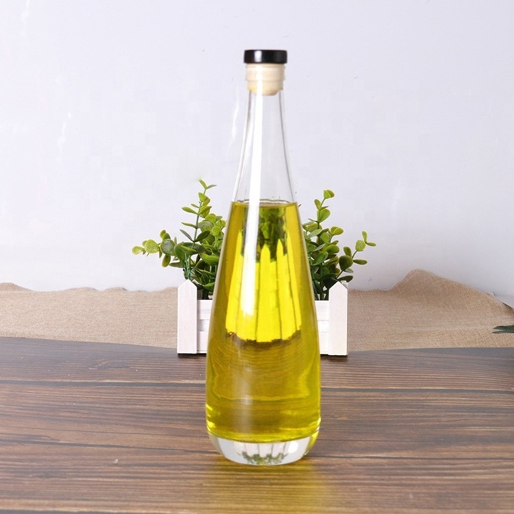 330ml 500ml High end champagne soft drinks french evian mineral water glass bottle for beverage juice drinking bottle in stock