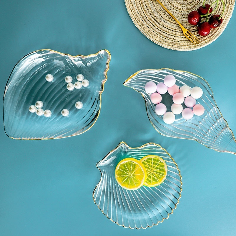 2022 Luxury Conch Shaped Cake Desserts Glass Dinner Plates Decorative Clear Scallop Glass Baking Dish with Golden Rim