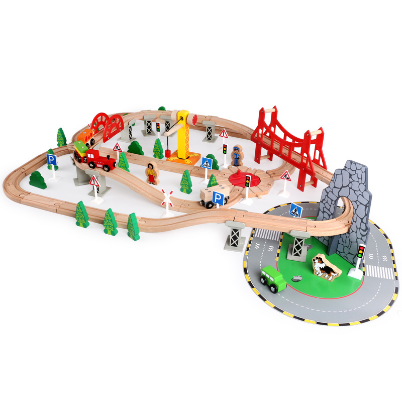 Hot Sale Children Wooden Educational Railway Train Set Game Funny Wooden Train Track Play Set Toy With Car For Kids