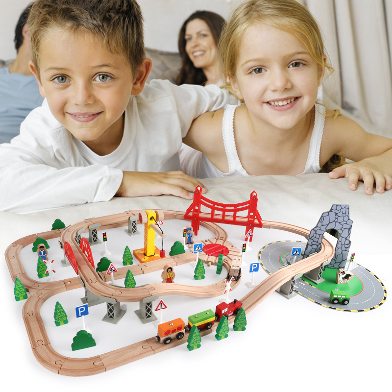 Hot Sale Children Wooden Educational Railway Train Set Game Funny Wooden Train Track Play Set Toy With Car For Kids