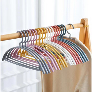 10pcs Household seamless non-slip hangers plastic semicircle bold drying clothes hangers clothes hanging storage rack wholesale