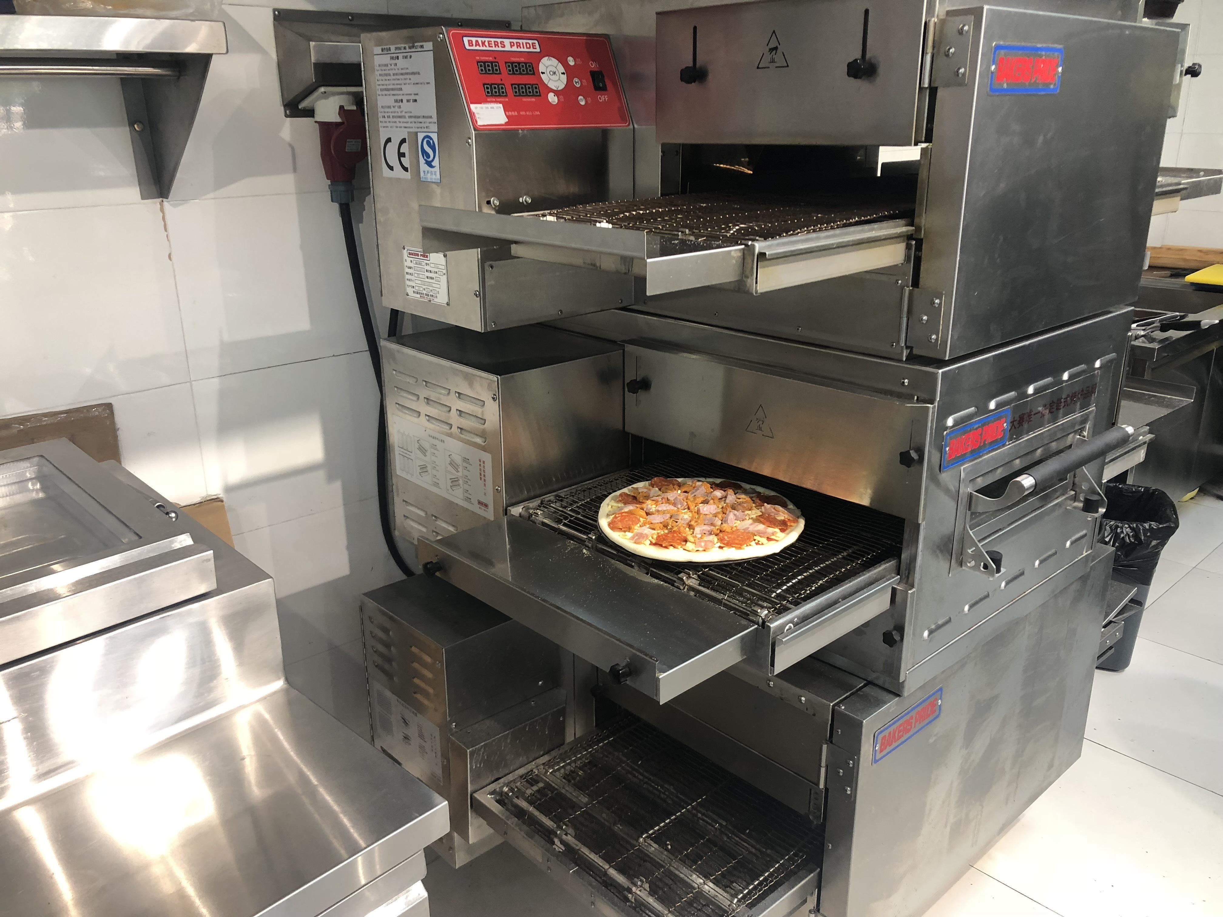 Professional Commercial Baking Oven with Countertop Pizza Oven Conveyor Chain Impinger