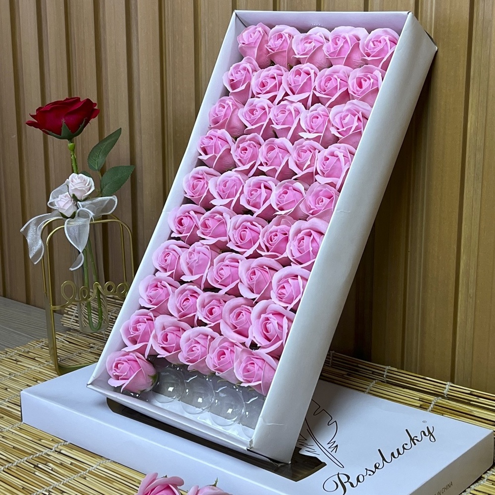 Wholesale 50 boxed Christmas Valentine's Day wedding decoration gifts Artificial rose head 3 layer soap flowers