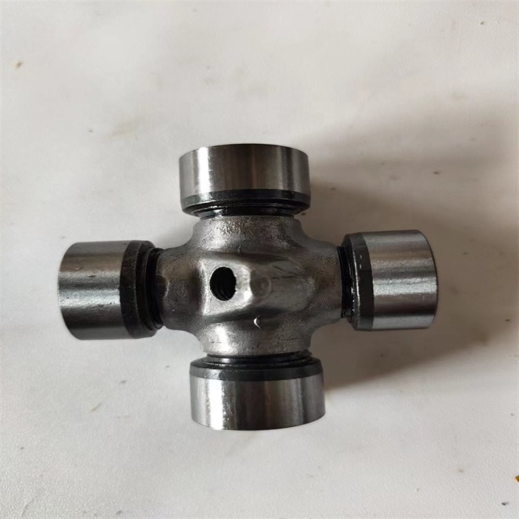 High Quality Cardan Yoke Cross Bearing U Joints Universal Joint Cross Kits Plain Steel Style Type