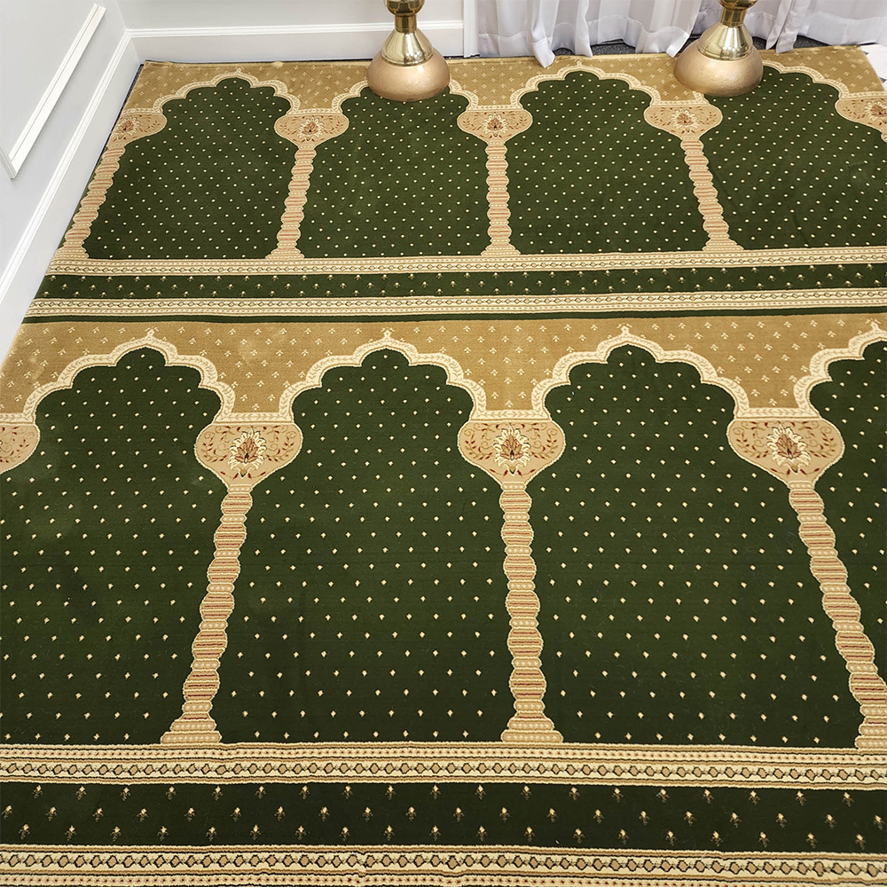 Traditional Acrylic Muslim Wall To Wall Mosque Prayer Carpet Roll Turkey Manufacturer Masjid Carpet