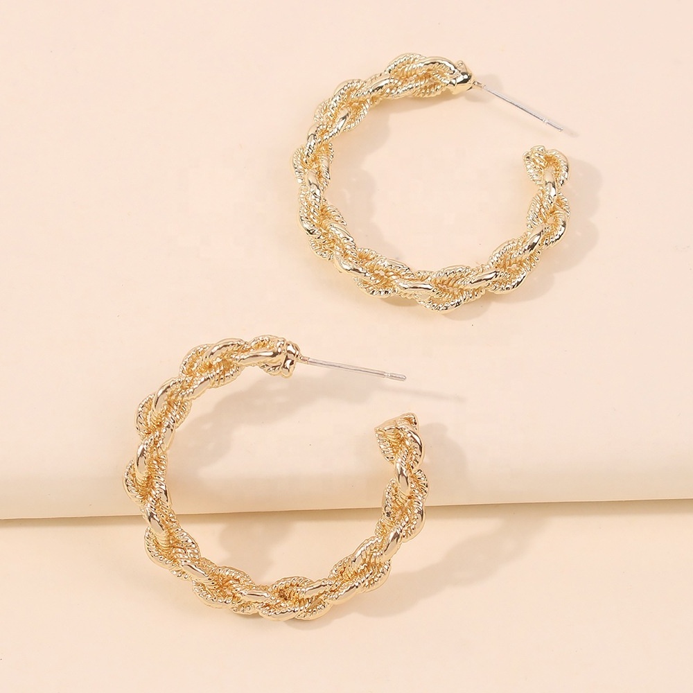 Hot Sale Circle Hoop Earrings Gold Color Twisted Wave Pattern Hoops for Women Party Wedding New Styles Big Hoop Earrings