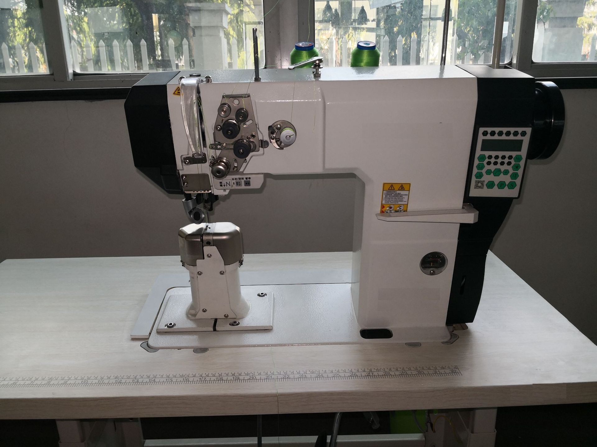 Qy591 shoe making machine roller automatic thread cutting sewing machine industrial sewing machine