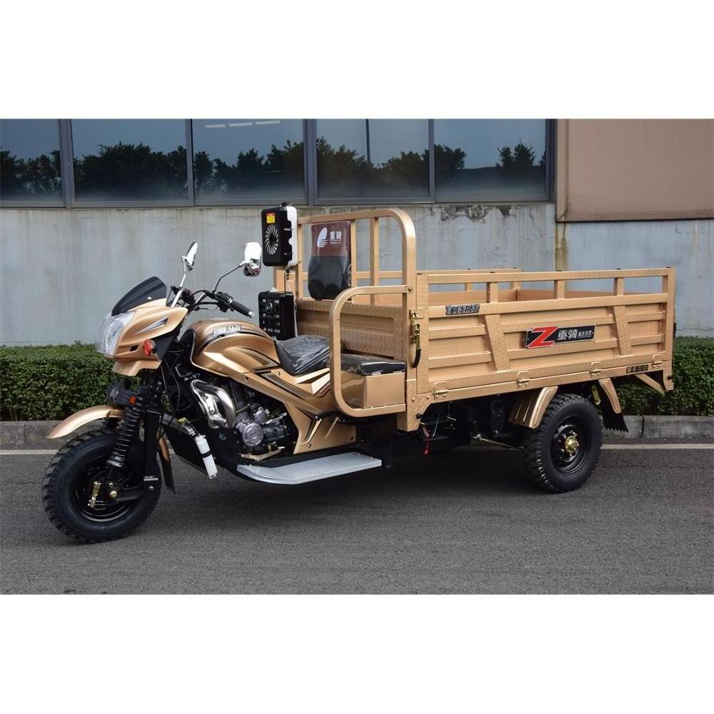 Powerful F1 A1 YINXIANG 300CC water cooled motocarro 2.2m*1.4m cargo box tricycle with rough tires