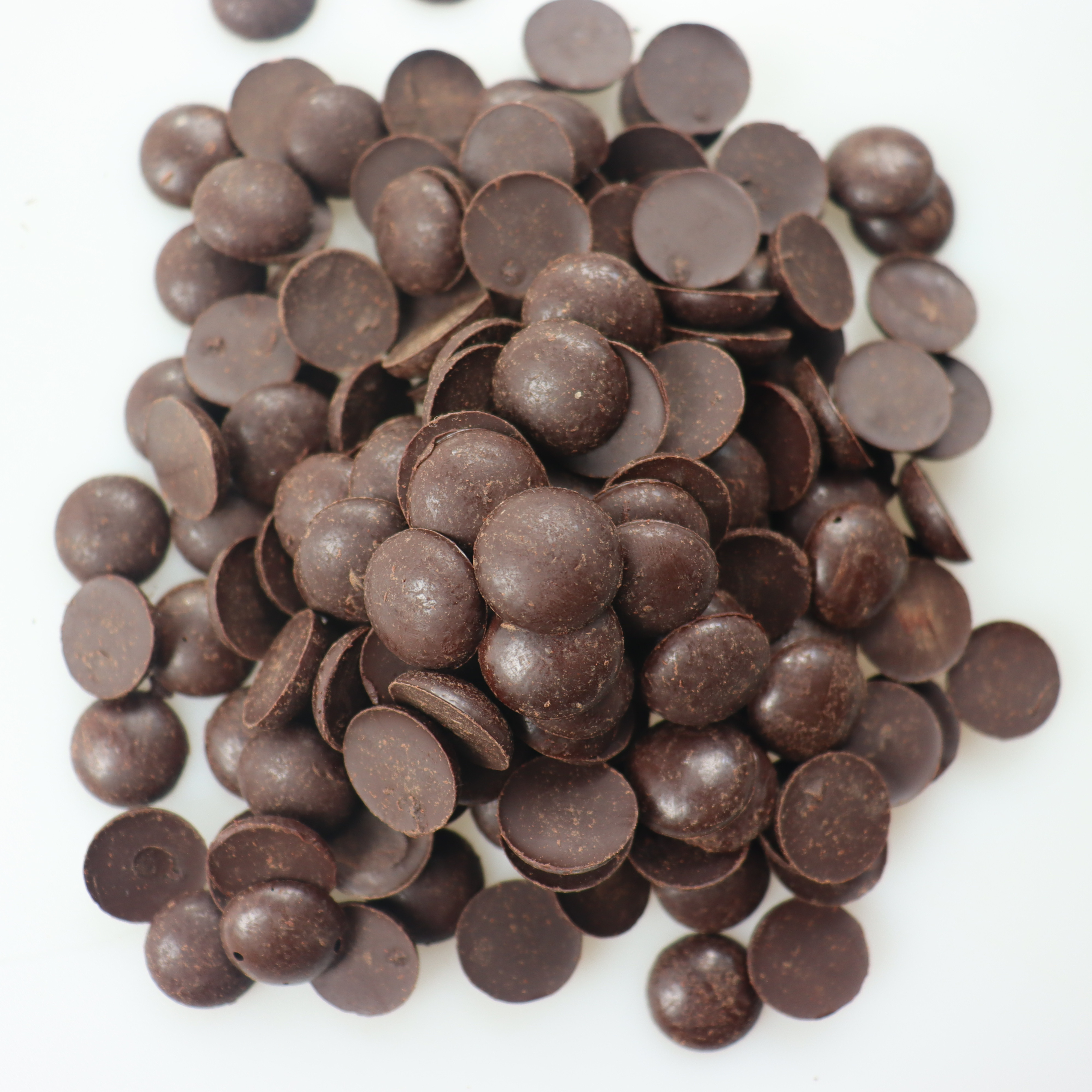 OEM wholesale custom high-quality 100% cocoa butter chocolate coin healthy snack cake raw materials baking special cocoa coin