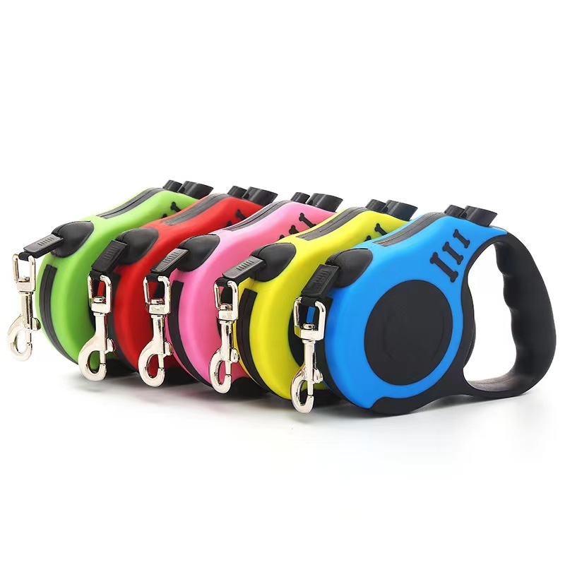 Pet tractor dog automatic retractable leash bone printing pet tractor dog walking rope cat rope dog chain.