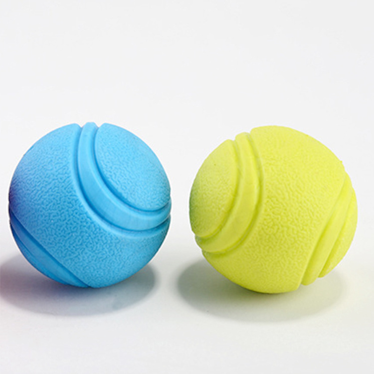 Custom durable solid play ball indestructible indestruct interactive training rubber chew dog pet toys tennis balls for dogs