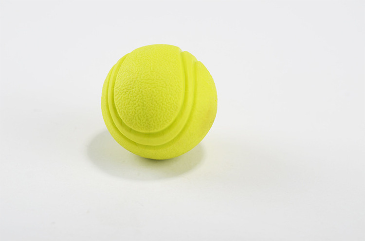 Custom durable solid play ball indestructible indestruct interactive training rubber chew dog pet toys tennis balls for dogs