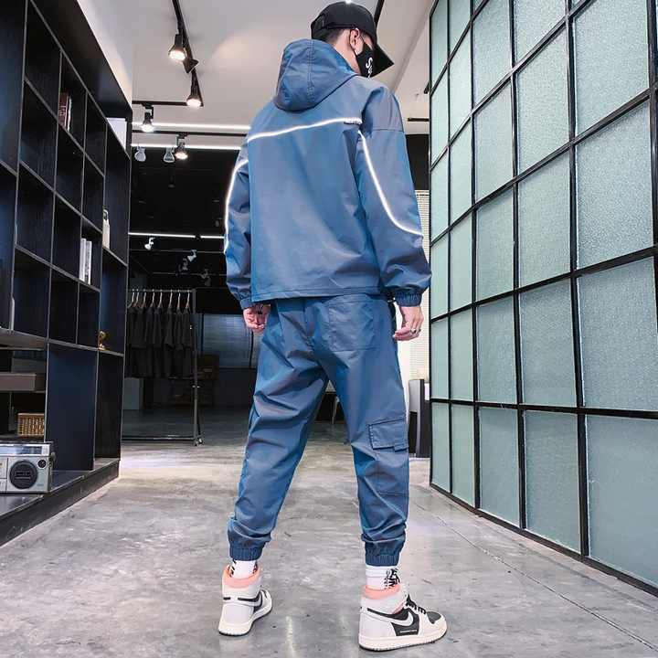 custom logo streetwear reflective jacket cargo pants sport wear nylon windbreaker tracksuits for men