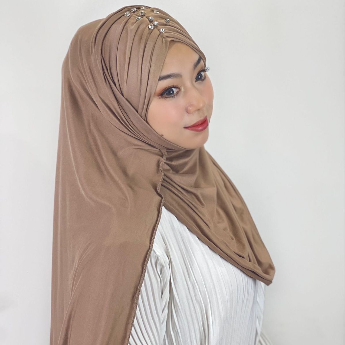 muslim scarf women medina silk magnetic instant pearl square sequin jersey hijab chiffon sport accessories kleid