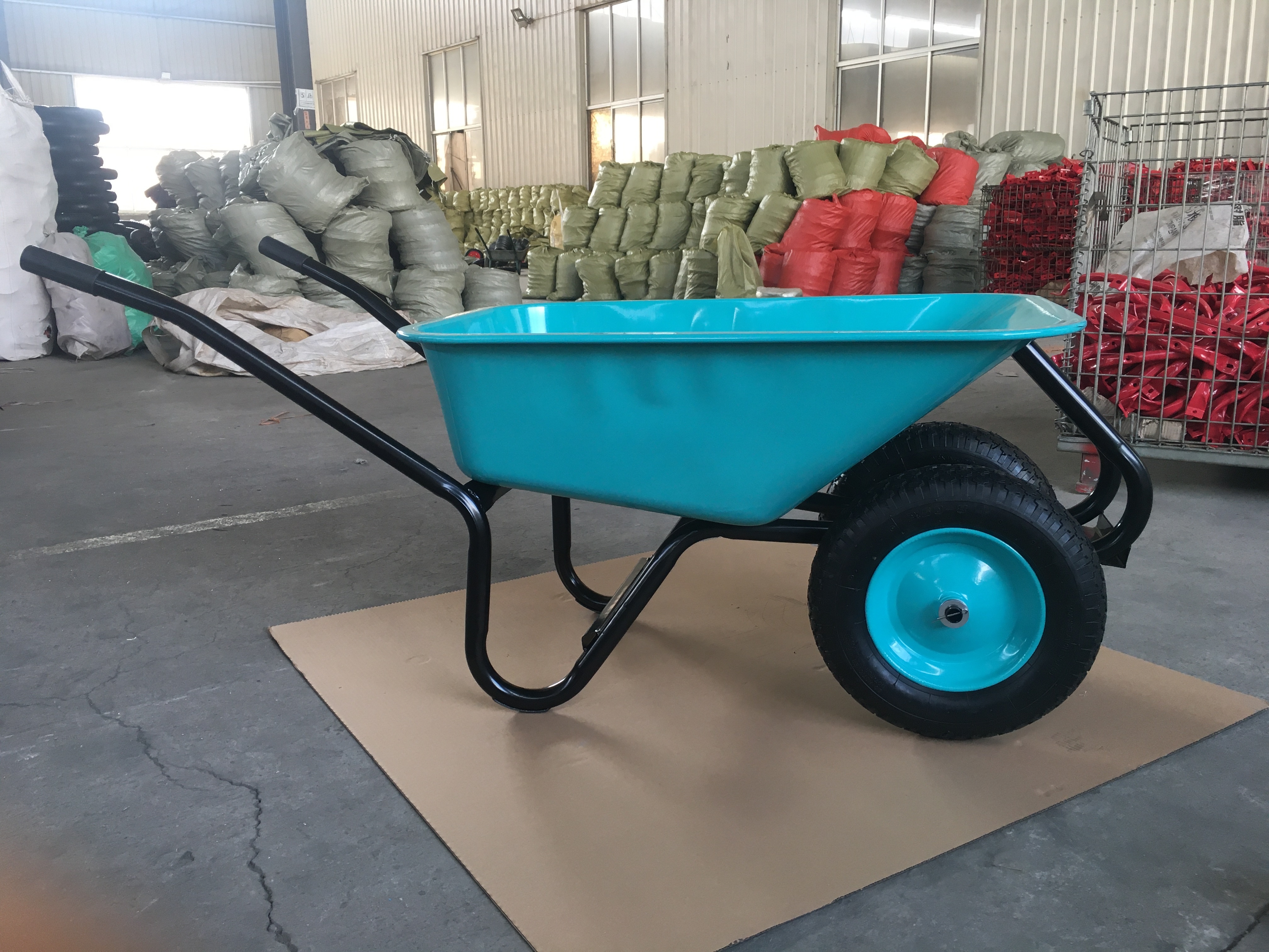 Wheelbarrow WB6015S Product For Garden Building Construction Cheaper Price Heavy Duty Metal Tray 150kg Wheel Barrow