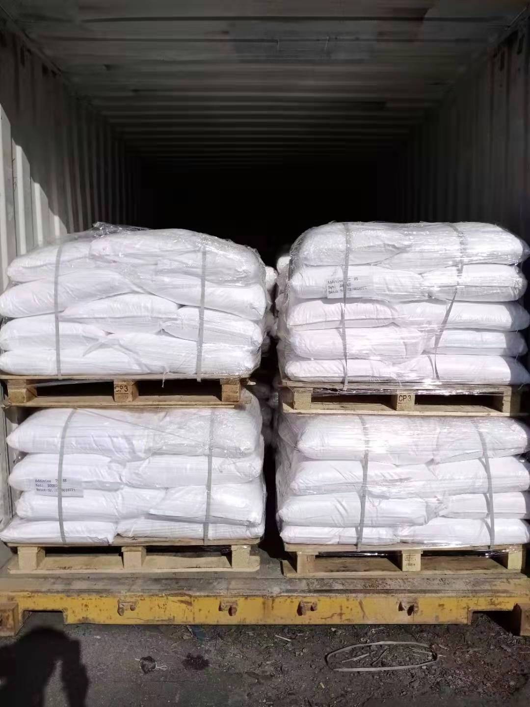 China factory price 99.8% melamine powder for urea formaldehyde resin