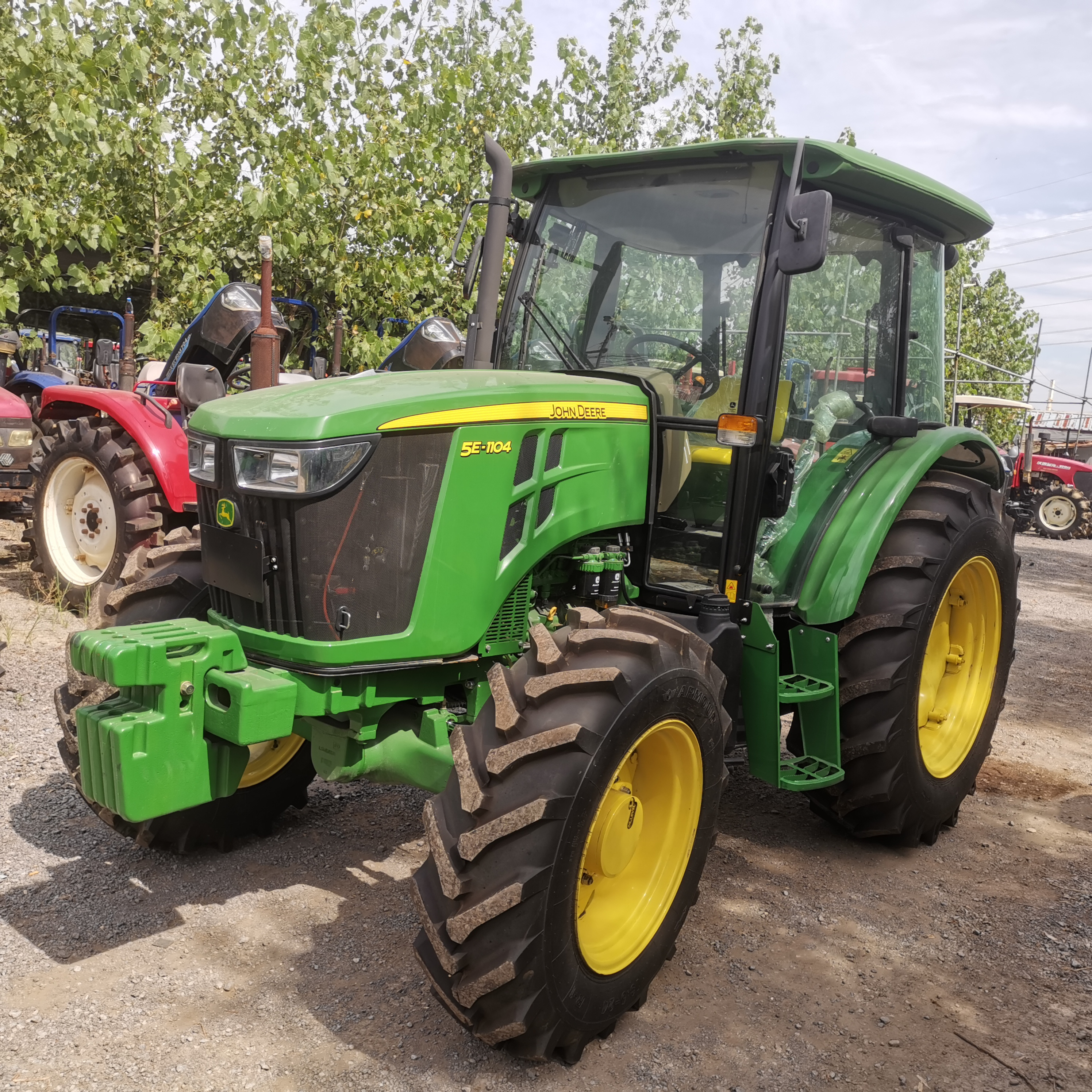 Buy Wholesale Tractors For Agriculture Used John Deer 4x4/tractors For Agriculture Used Wheel Tractor 110HP  Tractor