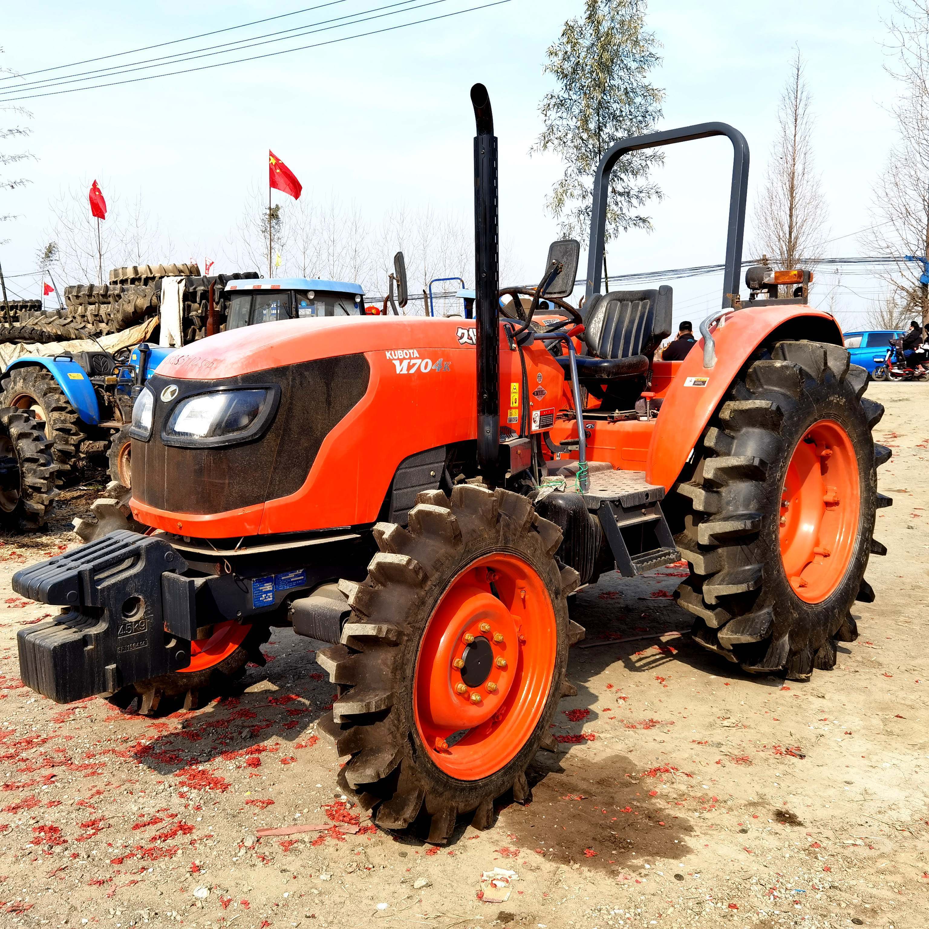 Hot Sale Kubota M704k 4wd Tractor For Sale In Japan