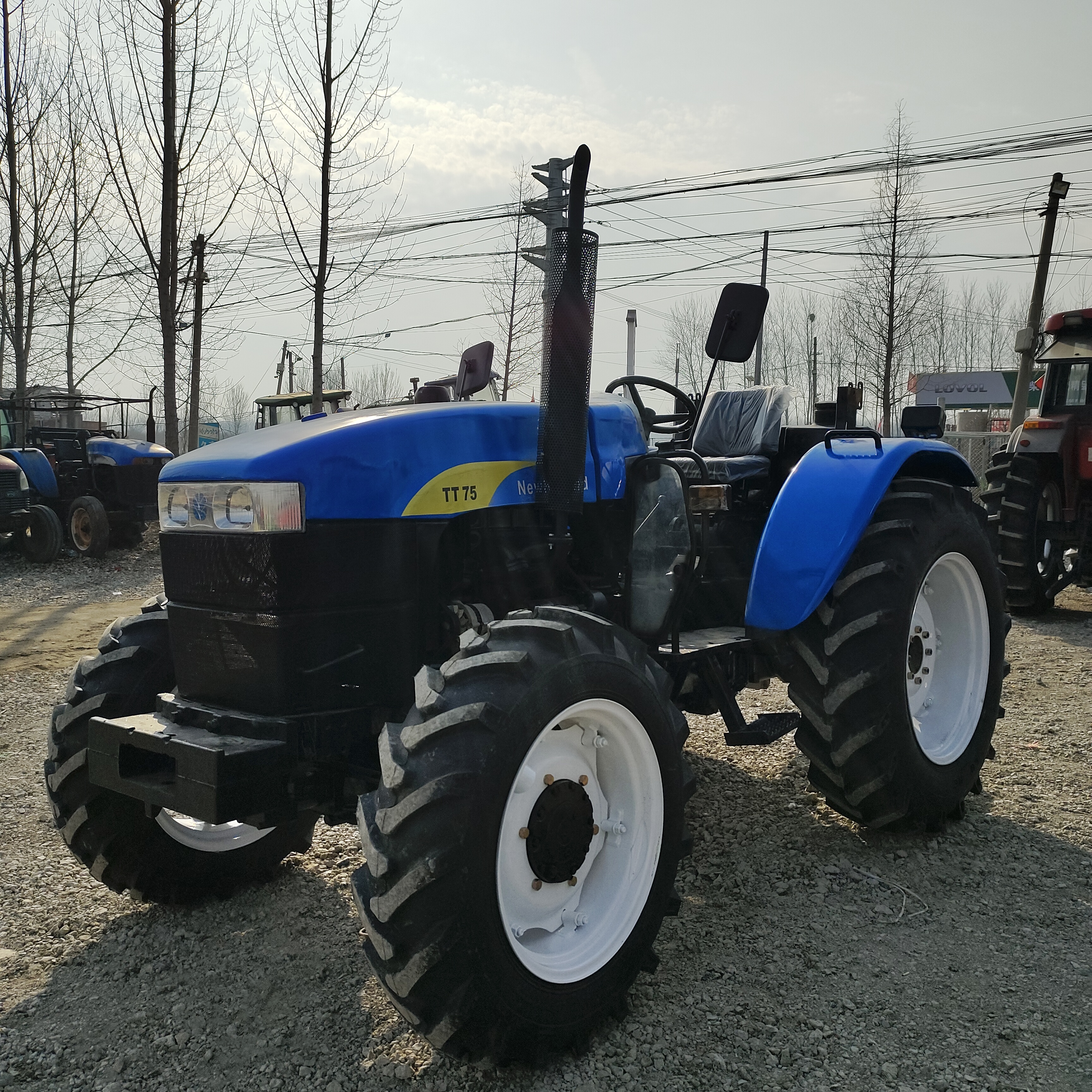 Hot Sale  4x4 small compact used agriculture 70hp 75hp 80hp 90hp farm tractors with low price